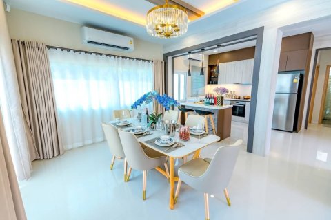 Вилла в Паттайе, Таиланд с 4 спальнями  № 134160 - фото 7