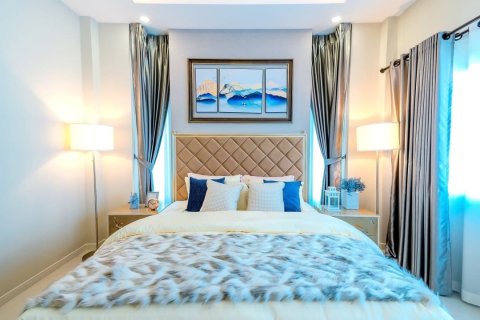 Вилла в Паттайе, Таиланд с 4 спальнями  № 134160 - фото 11