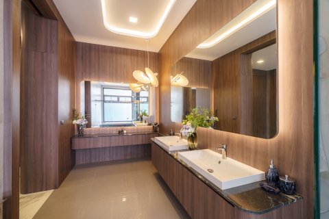 Villa in Pattaya, Thailand 6 bedrooms № 134159 - photo 9