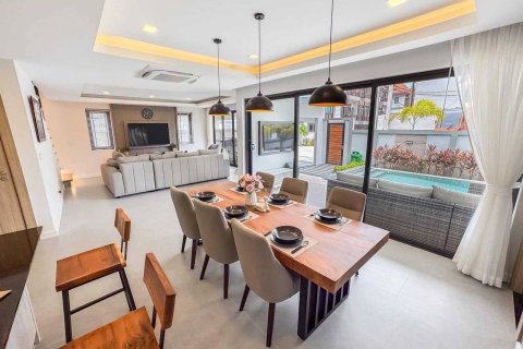 Вилла в Паттайе, Таиланд с 4 спальнями  № 134161 - фото 8