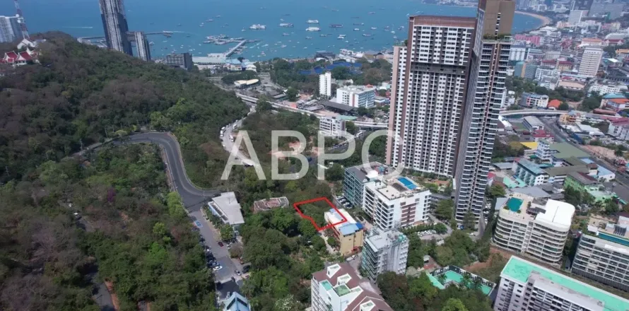 Terreno en Pattaya, Tailandia № 211995
