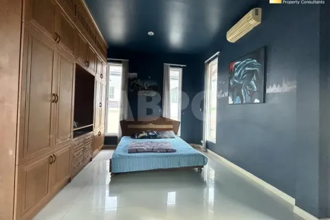 Casa de 3 dormitorios en Pattaya, Tailandia № 212000 - foto 7