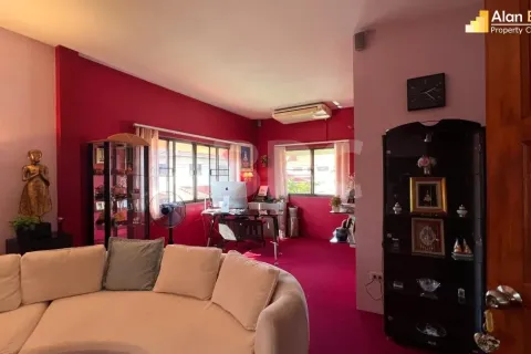 Casa de 2 dormitorios en Jomtien Beach, Pattaya, Tailandia № 211997 - foto 10