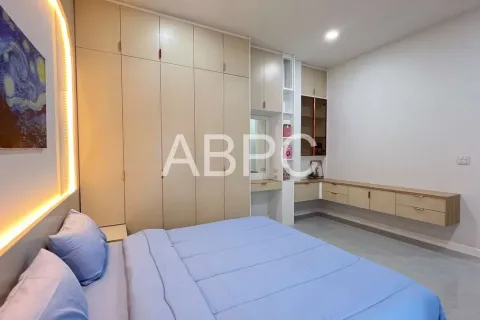 Casa de 4 dormitorios en Pattaya, Tailandia № 211996 - foto 7