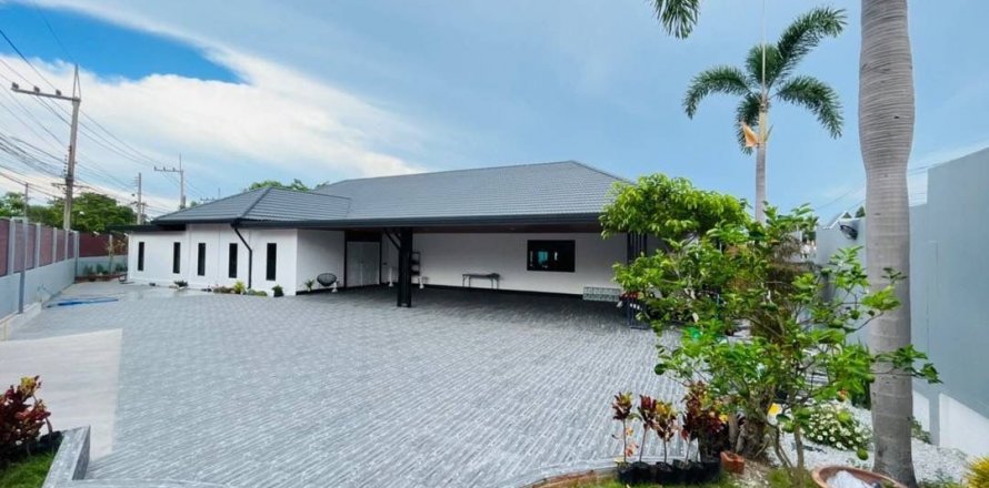 Дом в Паттайе, Таиланд с 7 спальнями № 140757