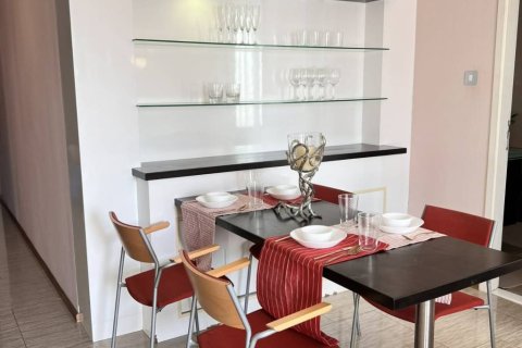 Condo à Bangkok, Thaïlande, 2 chambres  № 173025 - photo 4