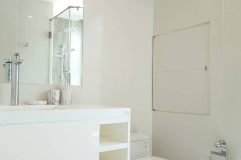 Condo à Bangkok, Thaïlande, 2 chambres № 173030 - photo 6