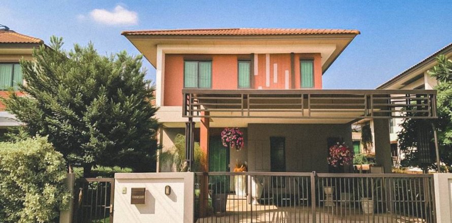 Maison à Samut Prakan, Thaïlande 3 chambres № 173026