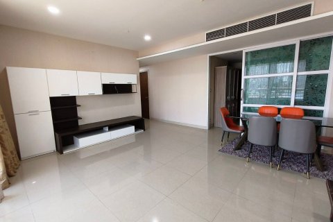 Кондоминиум с 3 спальнями в Кхлонг Сане, Бангкок, Таиланд № 137029 - фото 8