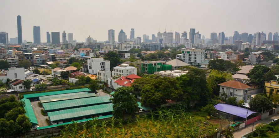 Condo in Watthana, Bangkok, Thailand, 2 bedrooms № 155222