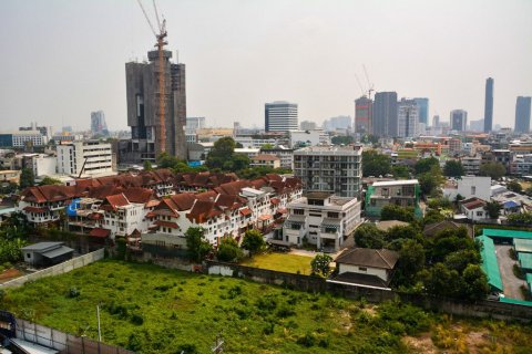 Condo in Watthana, Bangkok, Thailand, 2 bedrooms № 155222 - photo 2