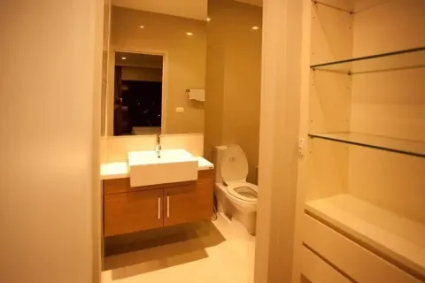 Студия в кондо в Ваттхане, Бангкок, Таиланд № 155221 - фото 6