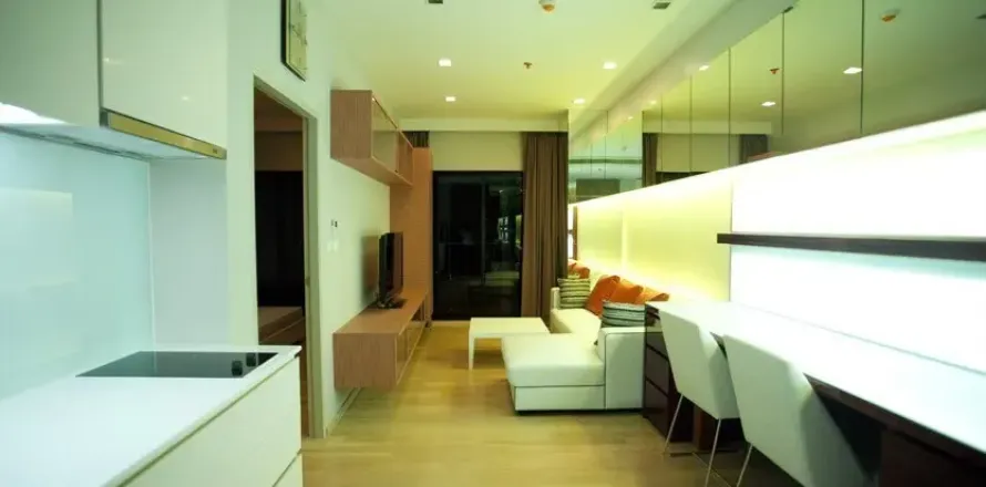 Студия в кондо в Ваттхане, Бангкок, Таиланд № 155221