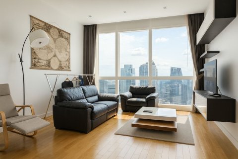 Condo in Khlong Toei, Bangkok, Thailand, 2 bedrooms № 155220 - photo 1