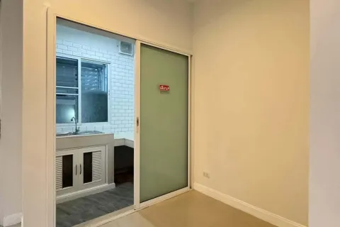 Дом в Банг Кхене, Бангкок, Таиланд с 3 спальнями № 155223 - фото 14