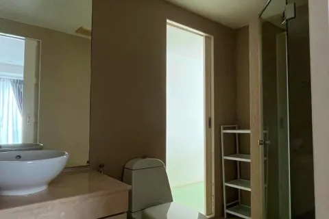 Condo in Phuket, Thailand, 2 bedrooms  № 155219 - photo 7