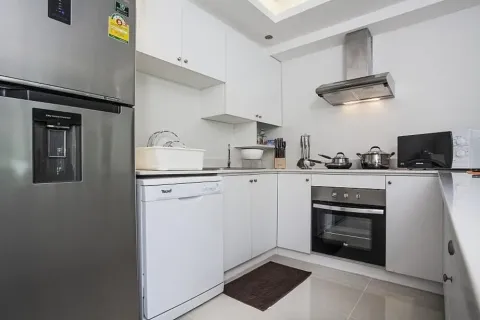 Villa in Kathu, Thailand 3 bedrooms № 148854 - photo 11