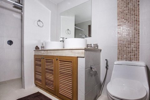 Villa in Kathu, Thailand 3 bedrooms № 148854 - photo 23