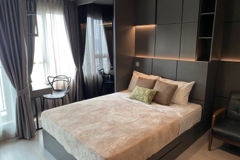 Studio in the Condo in Chatuchak, Bangkok, Thailand  № 148855 - photo 1