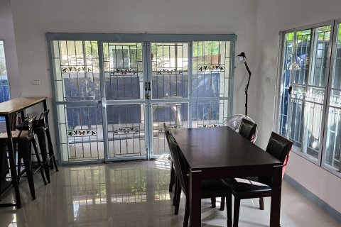 House in Bang Kruai, Thailand 3 bedrooms № 154321 - photo 6