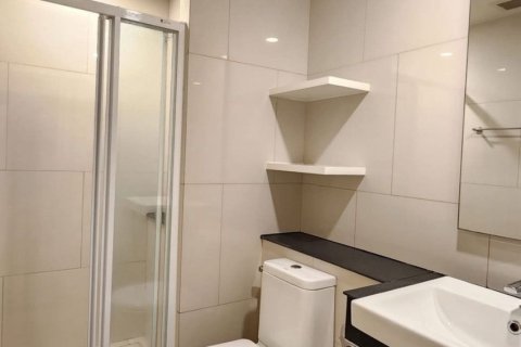 Studio in the Condo in Chatuchak, Bangkok, Thailand  № 154324 - photo 6