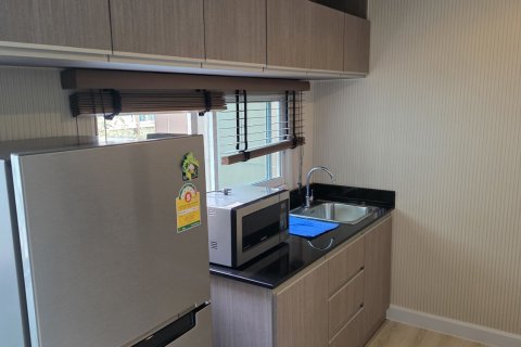 Condo in Bang Na, Bangkok, Thailand, 2 bedrooms  № 154320 - photo 2