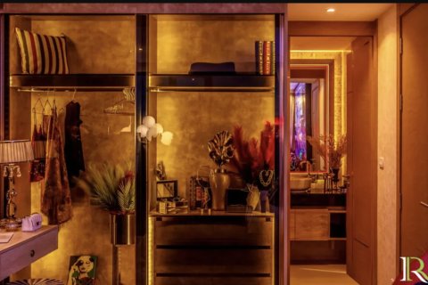 Студия в кондо в Паттайе, Таиланд № 168998 - фото 17