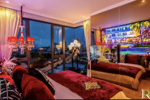 Студия в кондо в Паттайе, Таиланд № 168998 - фото 16