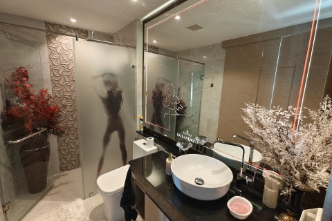 Студия в кондо в Паттайе, Таиланд № 168998 - фото 23