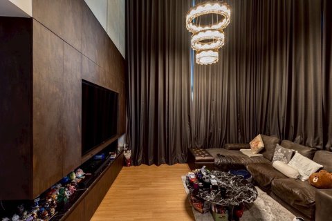 House in Bangkok, Thailand 4 bedrooms № 168997 - photo 14