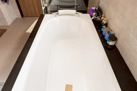 House in Bangkok, Thailand 4 bedrooms № 168997 - photo 26