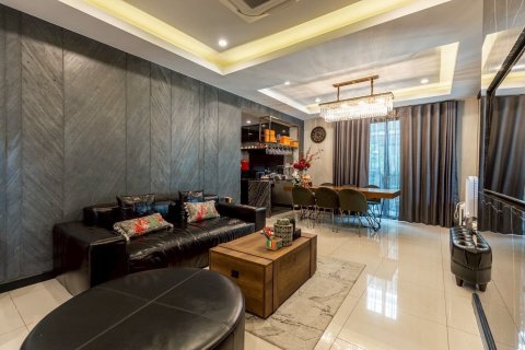 House in Bangkok, Thailand 4 bedrooms № 168997 - photo 20
