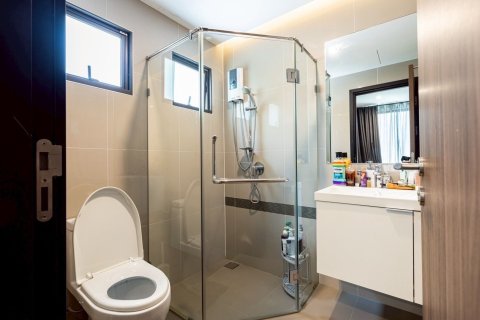 House in Bangkok, Thailand 4 bedrooms № 168997 - photo 18