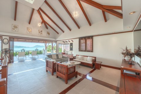 Villa in Kathu, Thailand 3 bedrooms № 168996 - photo 7