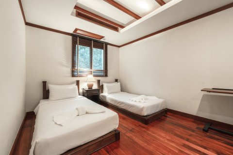 Villa in Kathu, Thailand 3 bedrooms № 168996 - photo 20