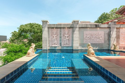 Villa in Kathu, Thailand 3 bedrooms № 168996 - photo 16