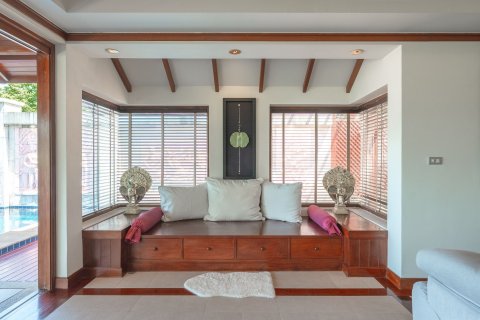 Villa in Kathu, Thailand 3 bedrooms № 168996 - photo 6