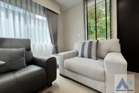 Haus in Pak Kret, Thailand 4 Schlafzimmer № 218995 - Foto 4