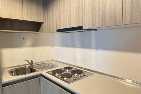 Condo in Bangkok, Thailand, 2 bedrooms  № 184255