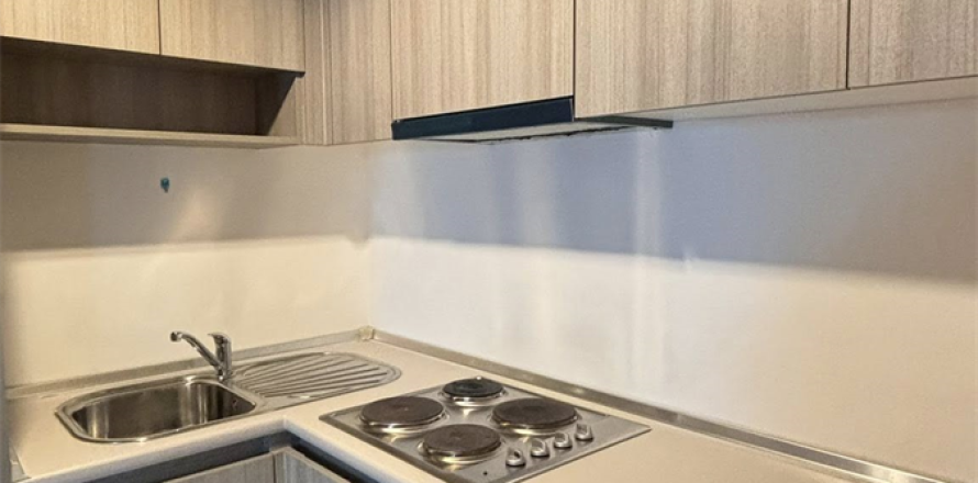 Condo in Bangkok, Thailand, 2 bedrooms № 184255