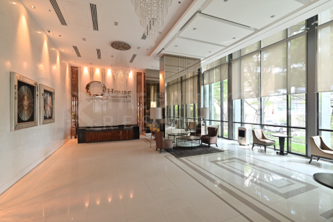 Condo in Bangkok, Thailand, 2 bedrooms № 184254 - photo 4