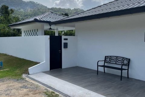 Villa in Ko Samui, Thailand 2 bedrooms № 134631 - photo 8
