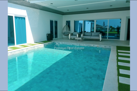 Дом в Банг Ламунге, Таиланд с 8 спальнями  № 75549 - фото 7