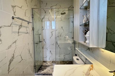 Penthouse in Pattaya, Thailand 4 bedrooms № 150525 - photo 16