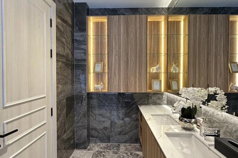 Penthouse in Pattaya, Thailand 4 bedrooms № 150525 - photo 12