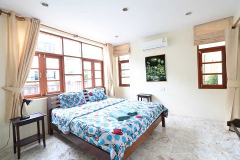 Villa in Hua Hin, Thailand 4 bedrooms № 154758 - photo 12
