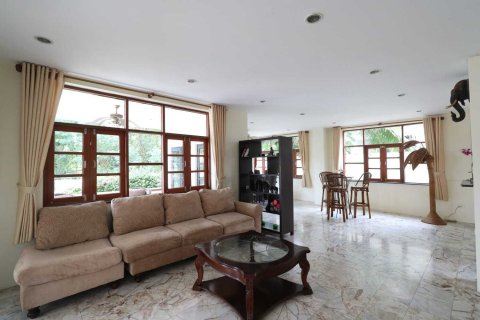 Villa in Hua Hin, Thailand 4 bedrooms № 154758 - photo 8