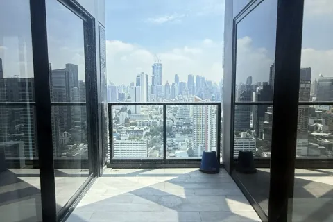 Condo à Bang Rak, Bangkok, Thaïlande, 2 chambres № 154760 - photo 4