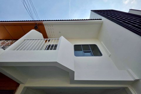 Дом в Лат Пхрау, Бангкок, Таиланд с 3 спальнями № 157134 - фото 16