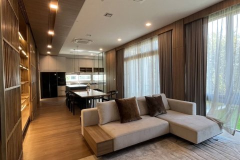 House in Saphan Sung, Bangkok, Thailand 3 bedrooms № 157128 - photo 26